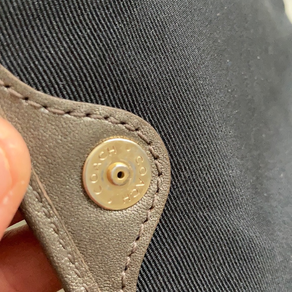 Coach clutch - Picture 4 of 5